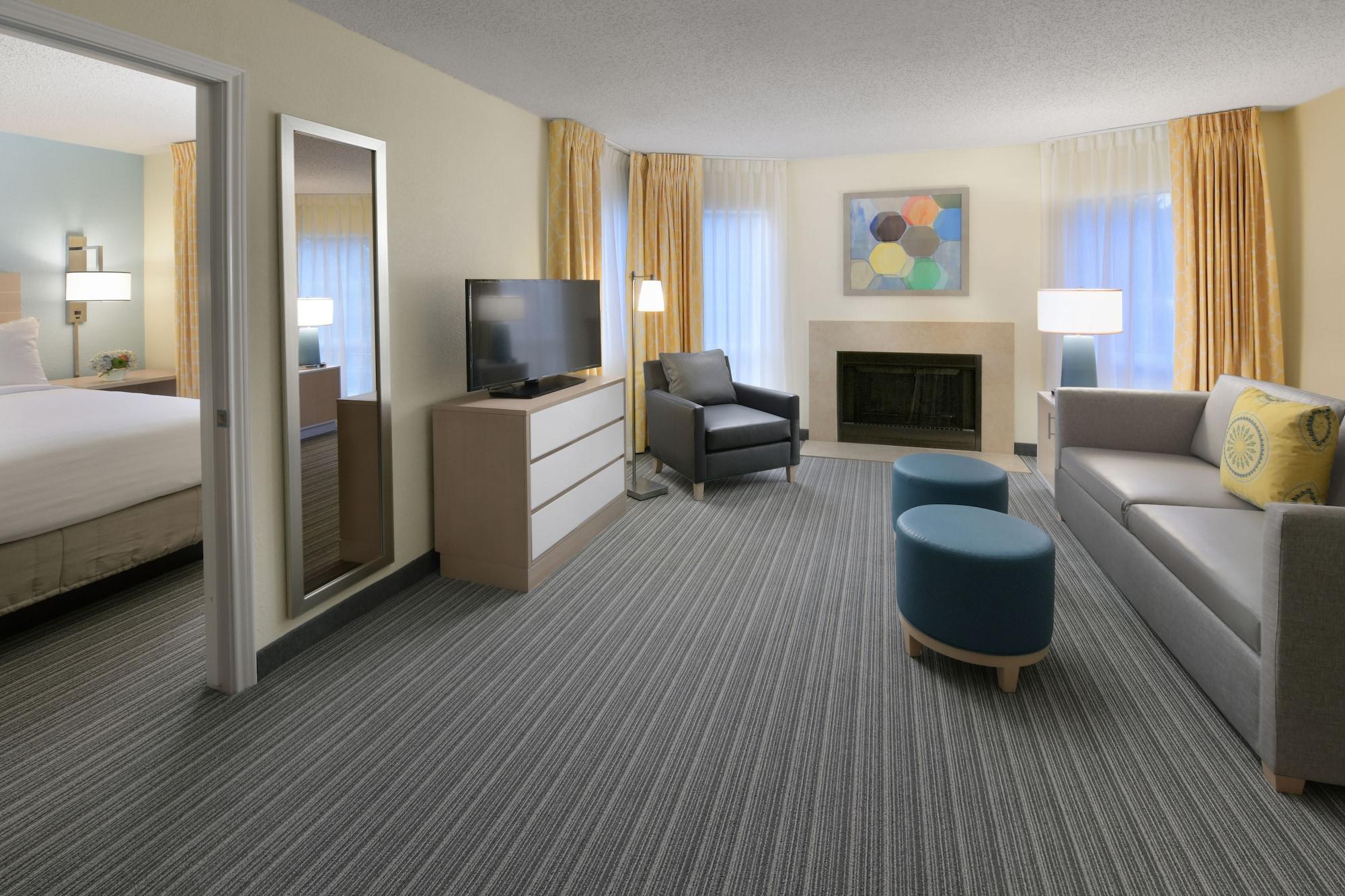 Sonesta Es Suites Cincinnati - Блу Аш Экстерьер фото