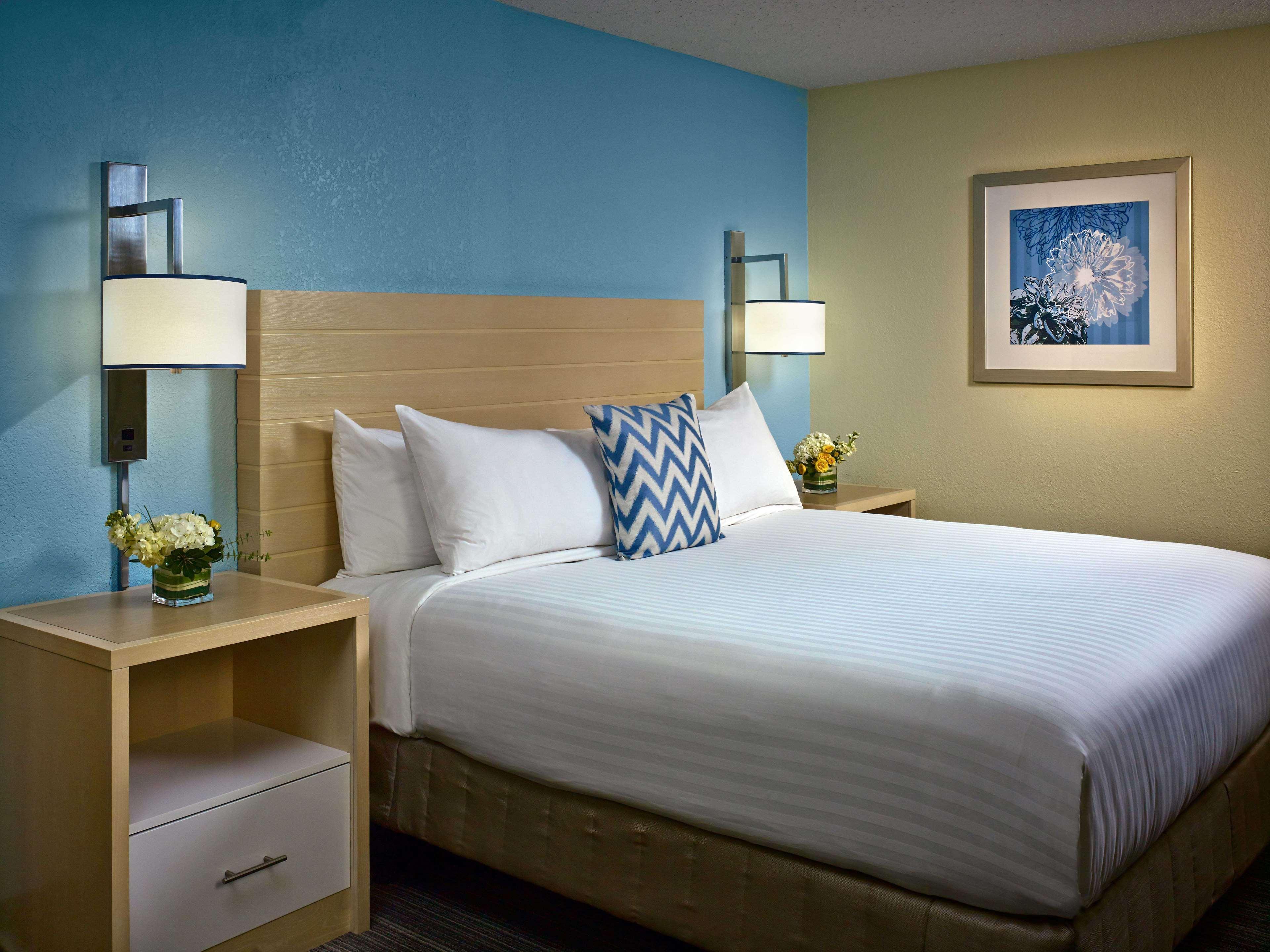 Sonesta Es Suites Cincinnati - Блу Аш Экстерьер фото