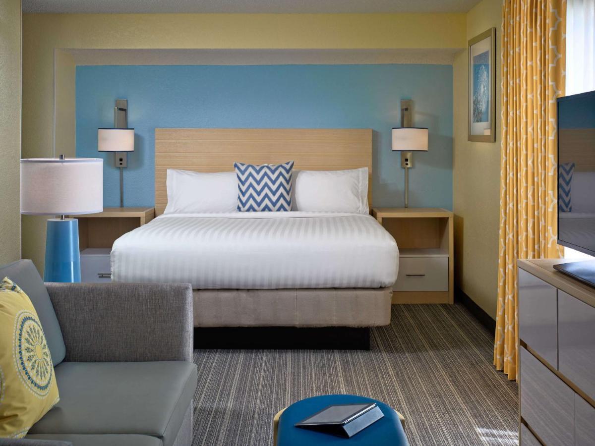 Sonesta Es Suites Cincinnati - Блу Аш Экстерьер фото