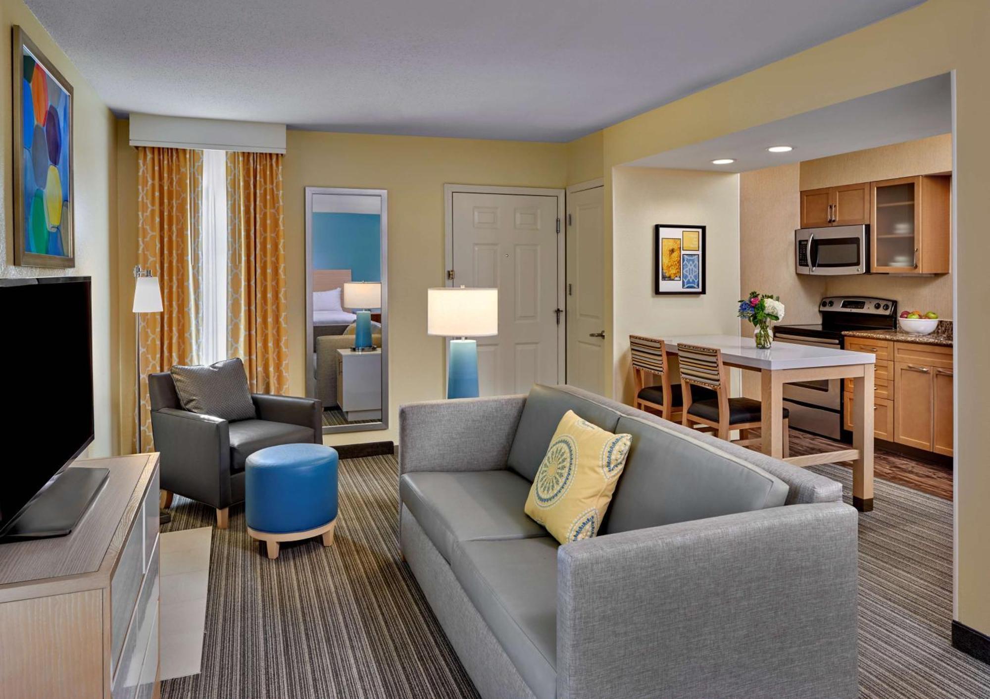 Sonesta Es Suites Cincinnati - Блу Аш Экстерьер фото